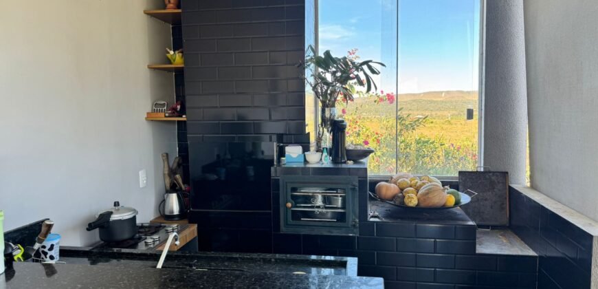 🌿 Vende-se Linda Chácara Casa + 3 chalés, pronta pra morar, em Alto Paraíso de Goiás! 🏡