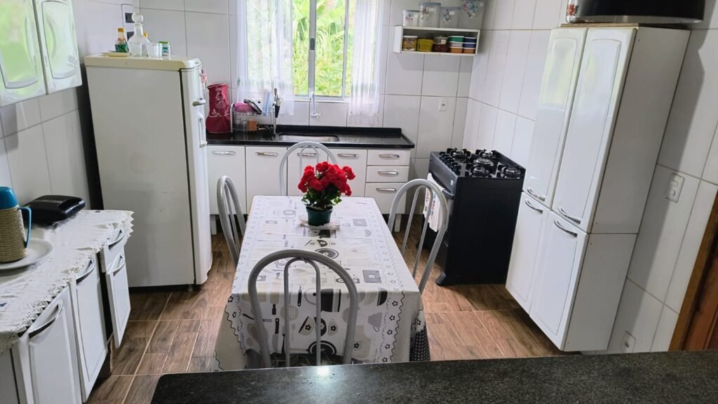 Casa – Terreno 5.000m2 –  km 14, entre Alto Paraíso e São Jorge