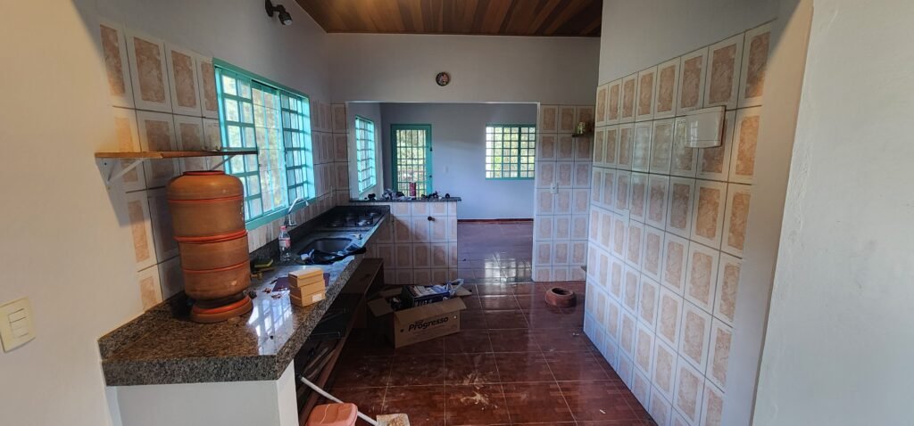 ALUGA-SE CASA – 3 Quartos– CIDADE BAIXA | ALTO PARAÍSO DE GOIÁS