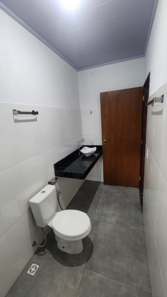 🏡 ALUGA-SE CASA – 2 QUARTOS  –  ALTO PARAÍSO DE GOIÁS!