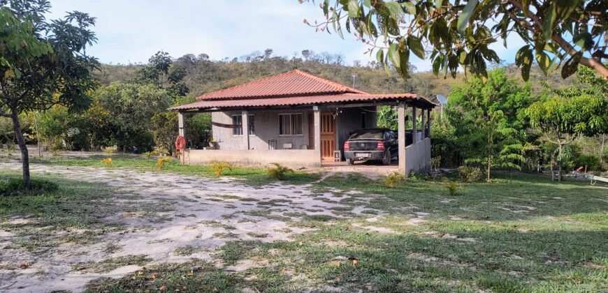 Casa – Terreno 5.000m2 –  km 14, entre Alto Paraíso e São Jorge