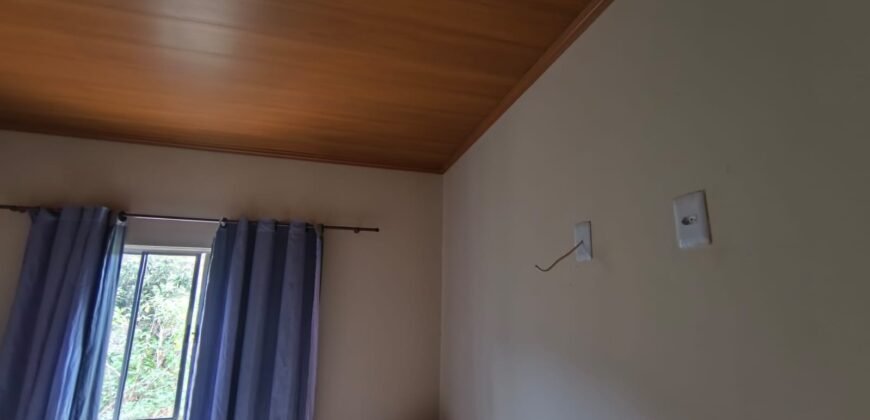Casa – Terreno 5.000m2 –  km 14, entre Alto Paraíso e São Jorge