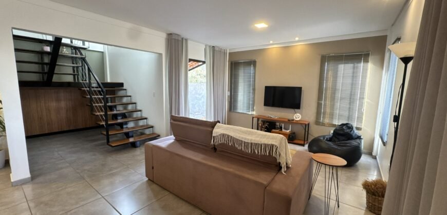 Lindo Sobrado à Venda no Bairro Eldorado – Alto Paraíso de Goiás