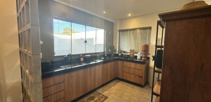 Lindo Sobrado à Venda no Bairro Eldorado – Alto Paraíso de Goiás