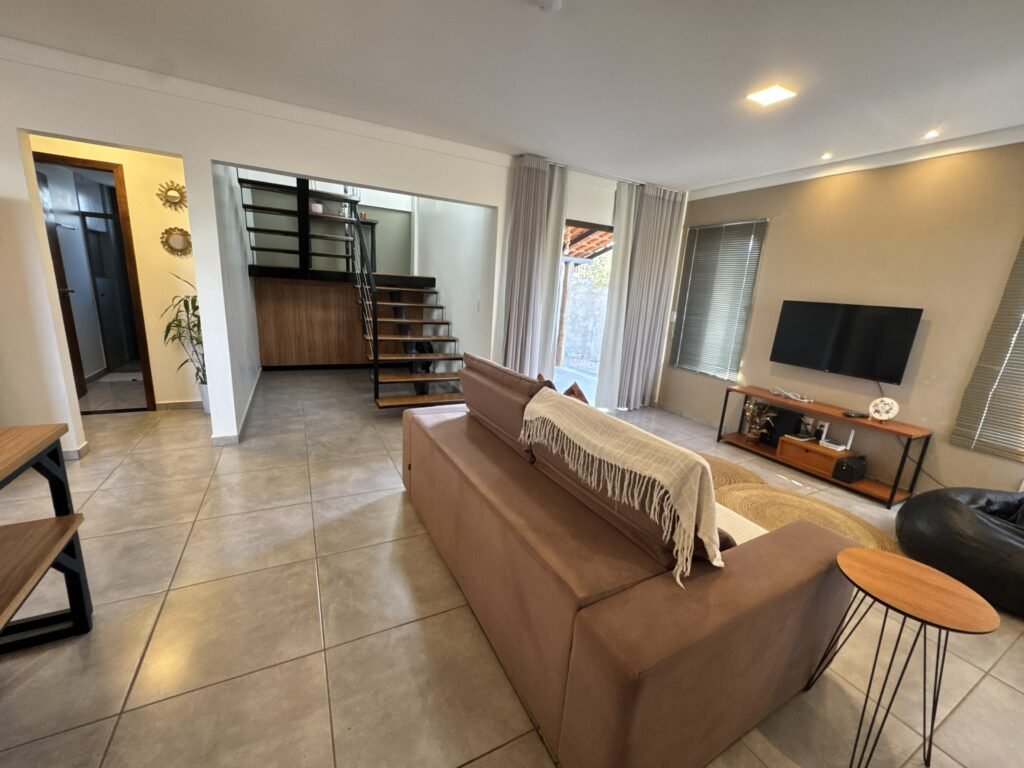 Lindo Sobrado à Venda no Bairro Eldorado – Alto Paraíso de Goiás