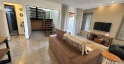Lindo Sobrado à Venda no Bairro Eldorado – Alto Paraíso de Goiás Lindo Sobrado à Venda no Bairro Eldorado – Alto Paraíso de Goiás