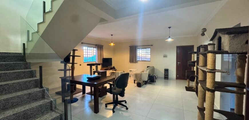 🏡 Sobrado à Venda em Alto Paraíso de Goiás – Bairro Eldorado