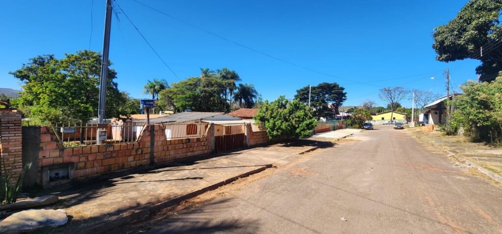 OPORTUNIDADE ÚNICA NO CENTRO DE ALTO PARAÍSO DE GOIÁS! 🌿