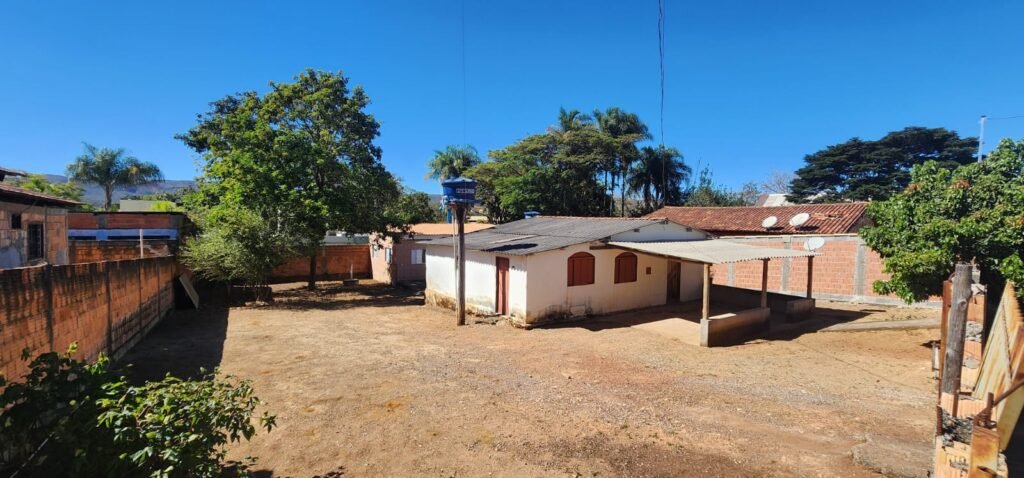 OPORTUNIDADE ÚNICA NO CENTRO DE ALTO PARAÍSO DE GOIÁS! 🌿