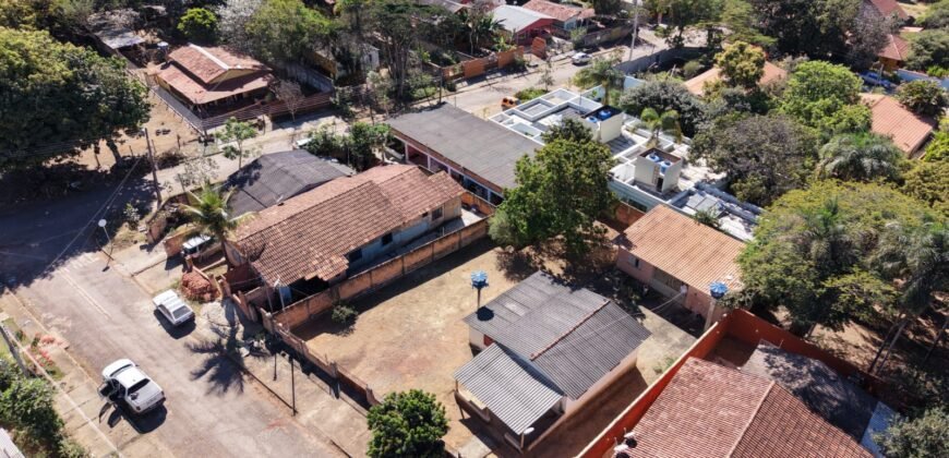 OPORTUNIDADE ÚNICA NO CENTRO DE ALTO PARAÍSO DE GOIÁS! 🌿