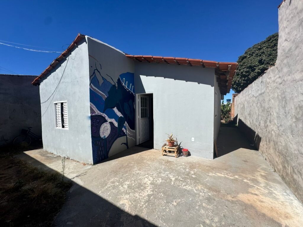 Vende-se Casa de 4 quartos – Setor Planalto – Alto Paraíso de Goiás