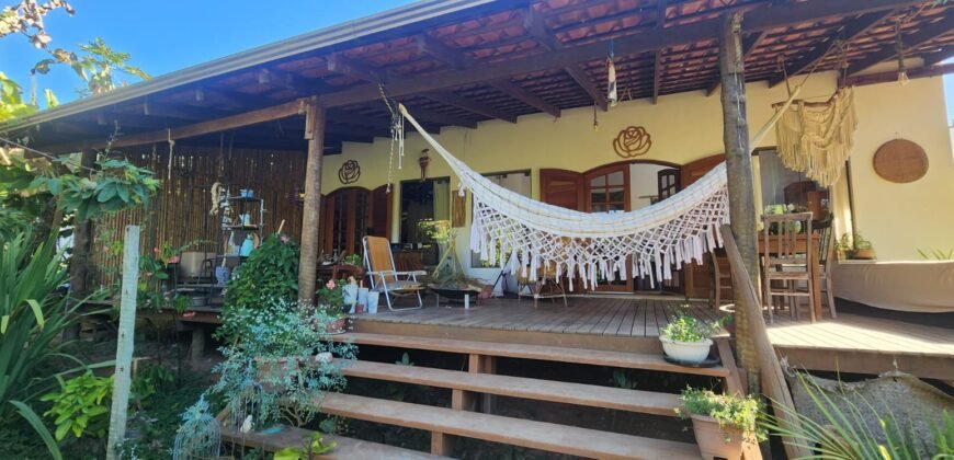 CASA A VENDA NO CONDOMÍNIO VALE AZUL – ALTO PARAÍSO DE GOIÁS