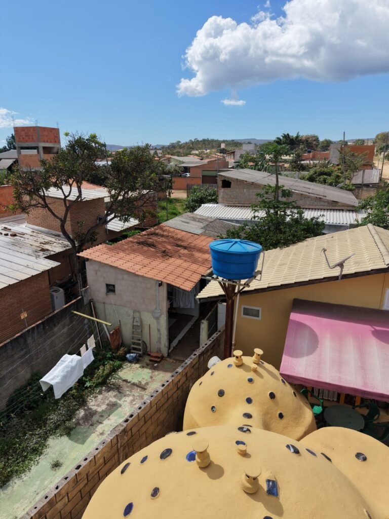 🏡 OPORTUNIDADE EM ALTO PARAÍSO DE GOIÁS! CHALÉS + CASA