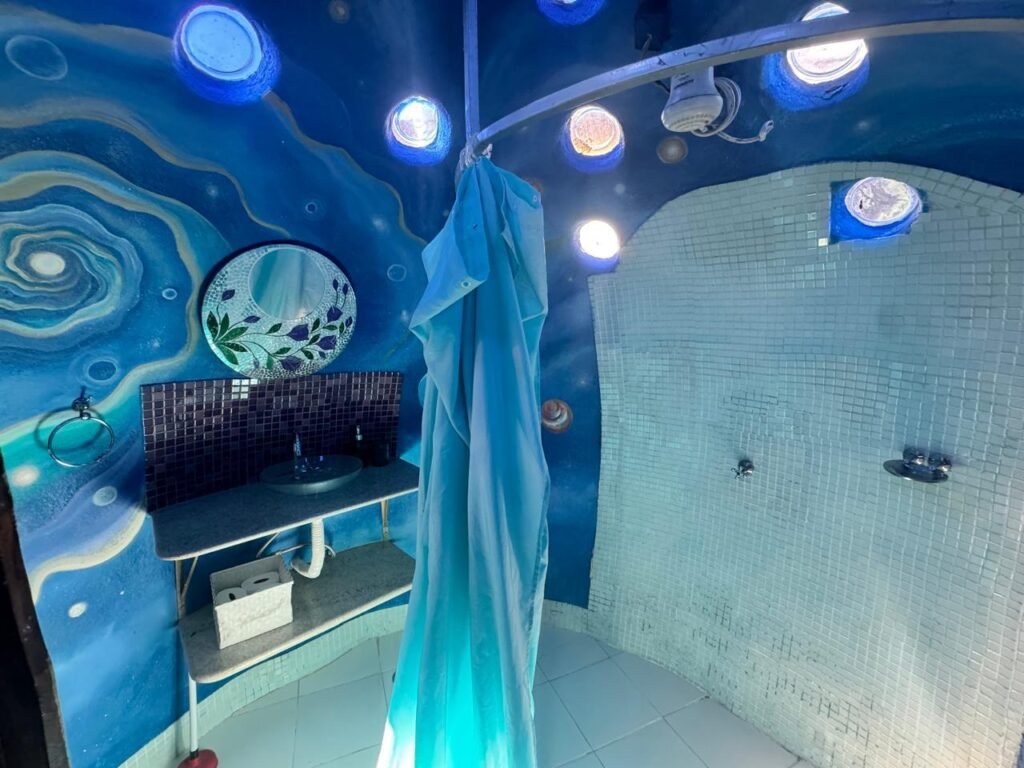 🏡 OPORTUNIDADE EM ALTO PARAÍSO DE GOIÁS! CHALÉS + CASA
