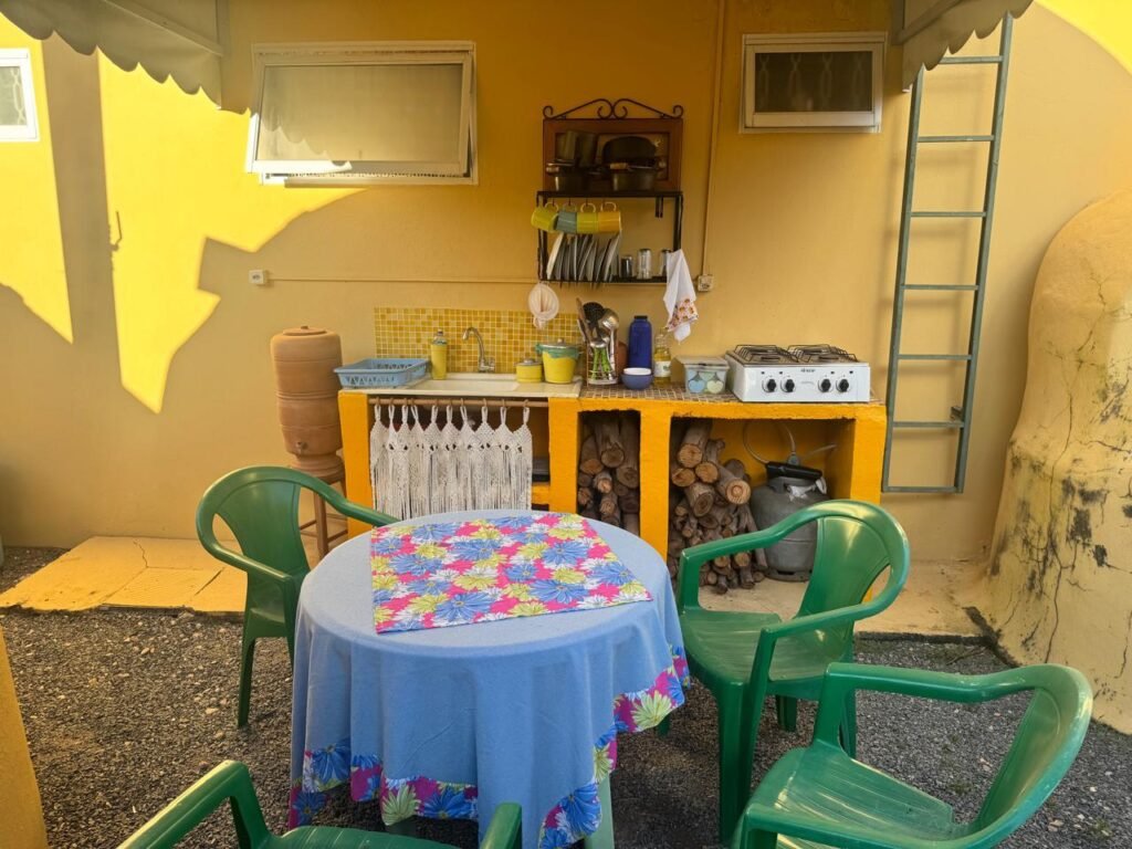 🏡 OPORTUNIDADE EM ALTO PARAÍSO DE GOIÁS! CHALÉS + CASA