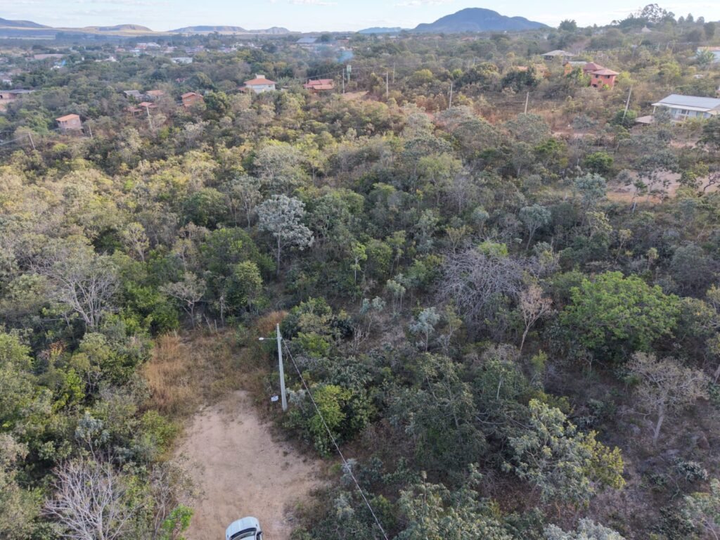 🏡 *VENDE-SE EXCELENTE LOTE NO BAIRRO ELDORADO 2 – ALTO PARAÍSO DE GOIÁS* 🌿