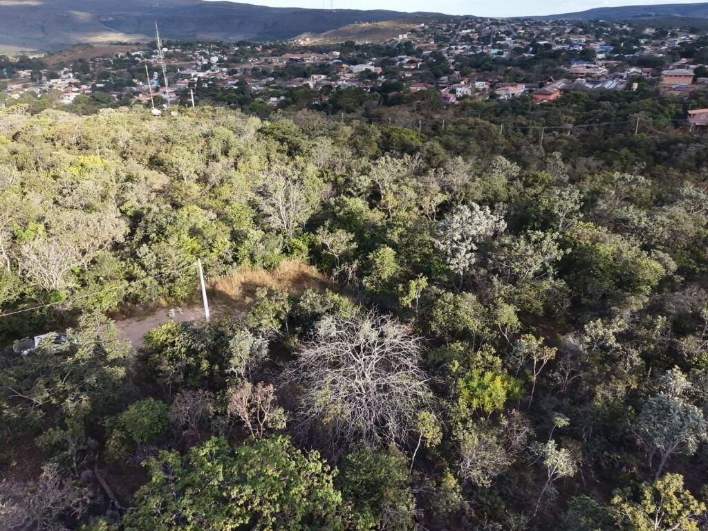 🏡 *VENDE-SE EXCELENTE LOTE NO BAIRRO ELDORADO 2 – ALTO PARAÍSO DE GOIÁS* 🌿