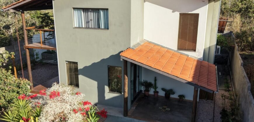 Lindo Sobrado à Venda no Bairro Eldorado – Alto Paraíso de Goiás