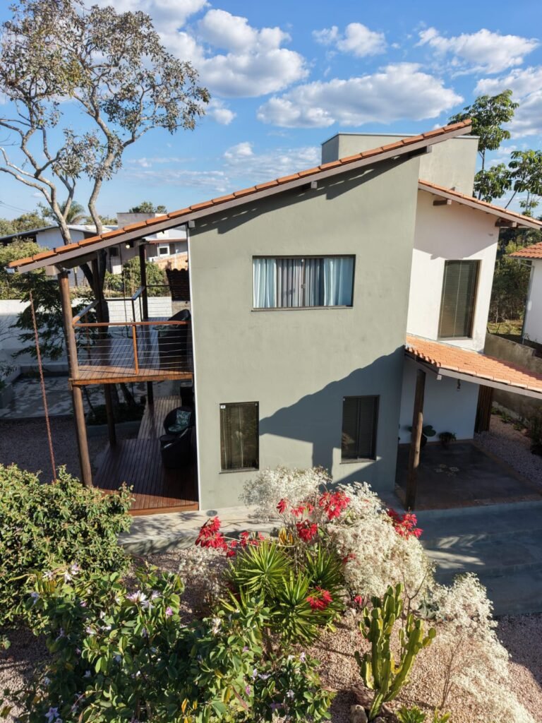 Lindo Sobrado à Venda no Bairro Eldorado – Alto Paraíso de Goiás