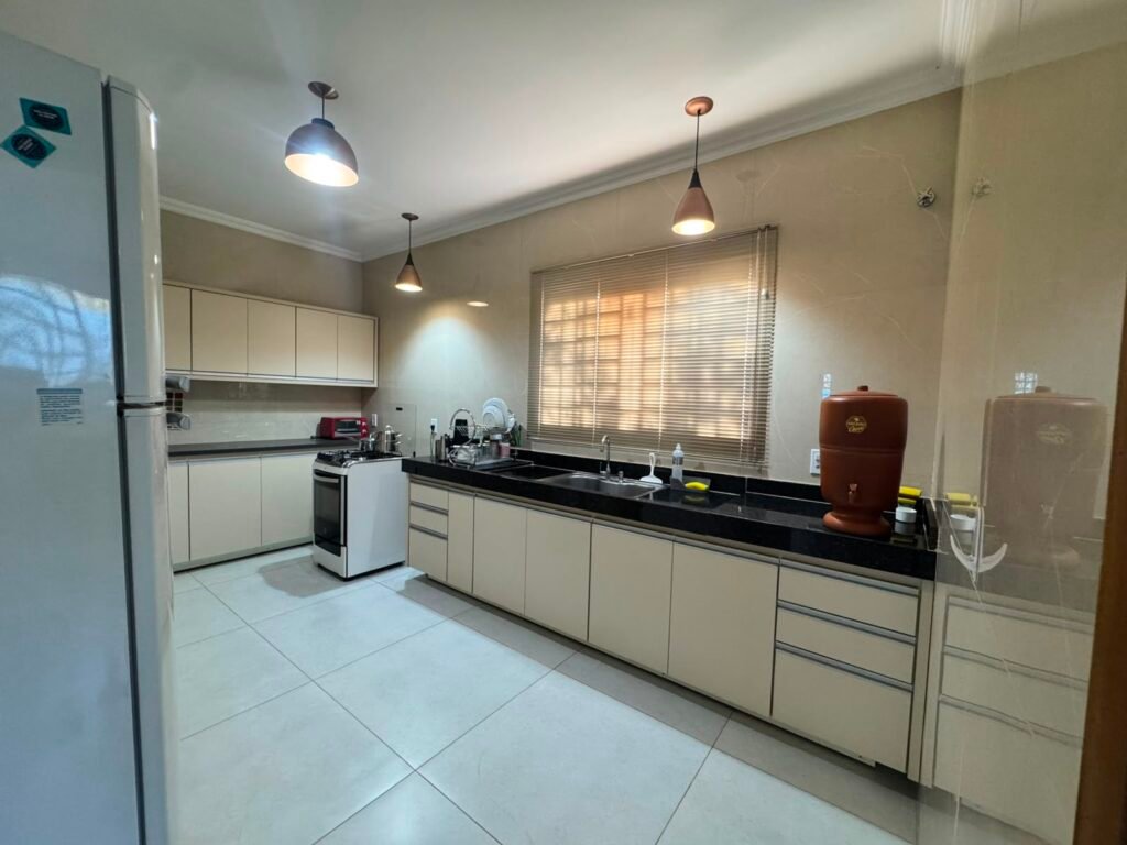 🏡 Sobrado à Venda em Alto Paraíso de Goiás – Bairro Eldorado
