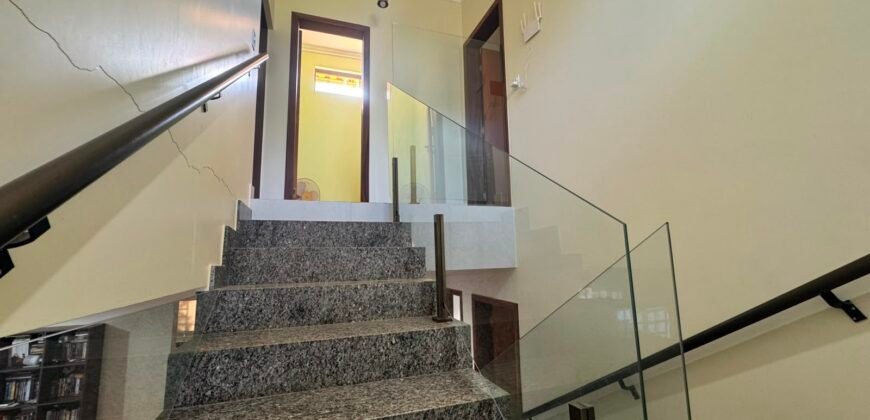 🏡 Sobrado à Venda em Alto Paraíso de Goiás – Bairro Eldorado