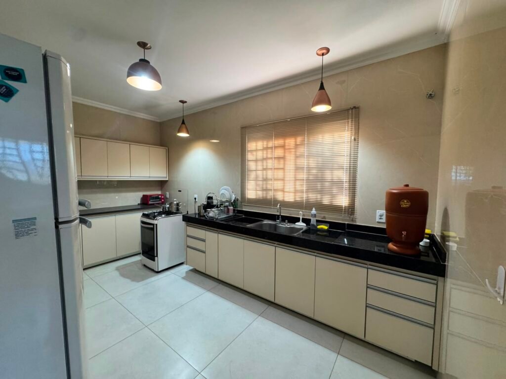 🏡 Sobrado à Venda em Alto Paraíso de Goiás – Bairro Eldorado