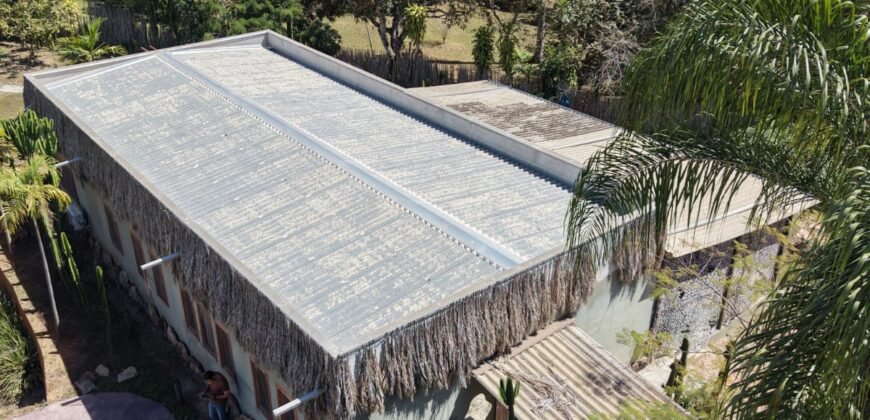 🌿 VENDE-SE | EXCLUSIVIDADE NO CENTRO DE ALTO PARAÍSO DE GOIÁS