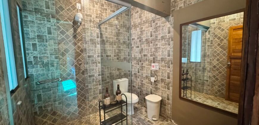 🌿 VENDE-SE | EXCLUSIVIDADE NO CENTRO DE ALTO PARAÍSO DE GOIÁS