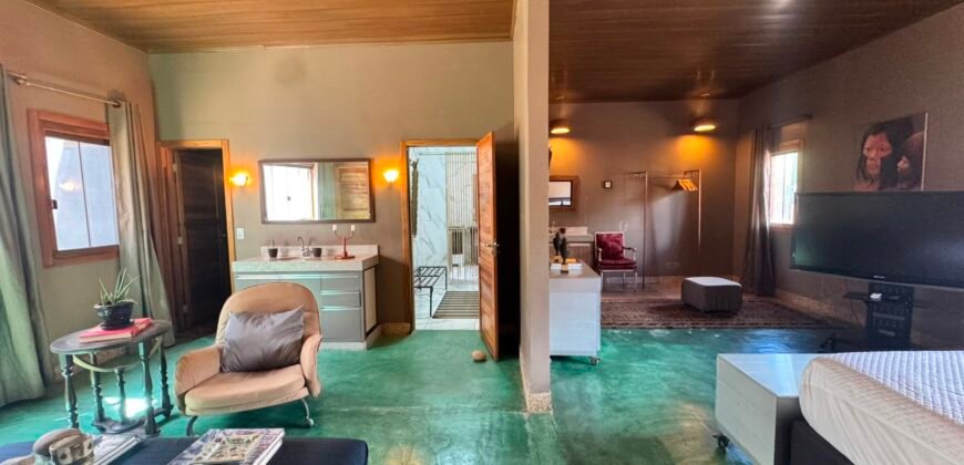🌿 VENDE-SE | EXCLUSIVIDADE NO CENTRO DE ALTO PARAÍSO DE GOIÁS