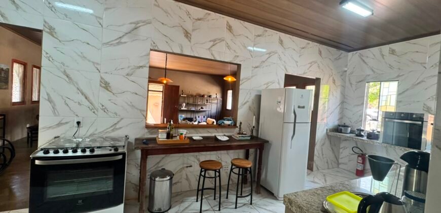 🌿 VENDE-SE | EXCLUSIVIDADE NO CENTRO DE ALTO PARAÍSO DE GOIÁS
