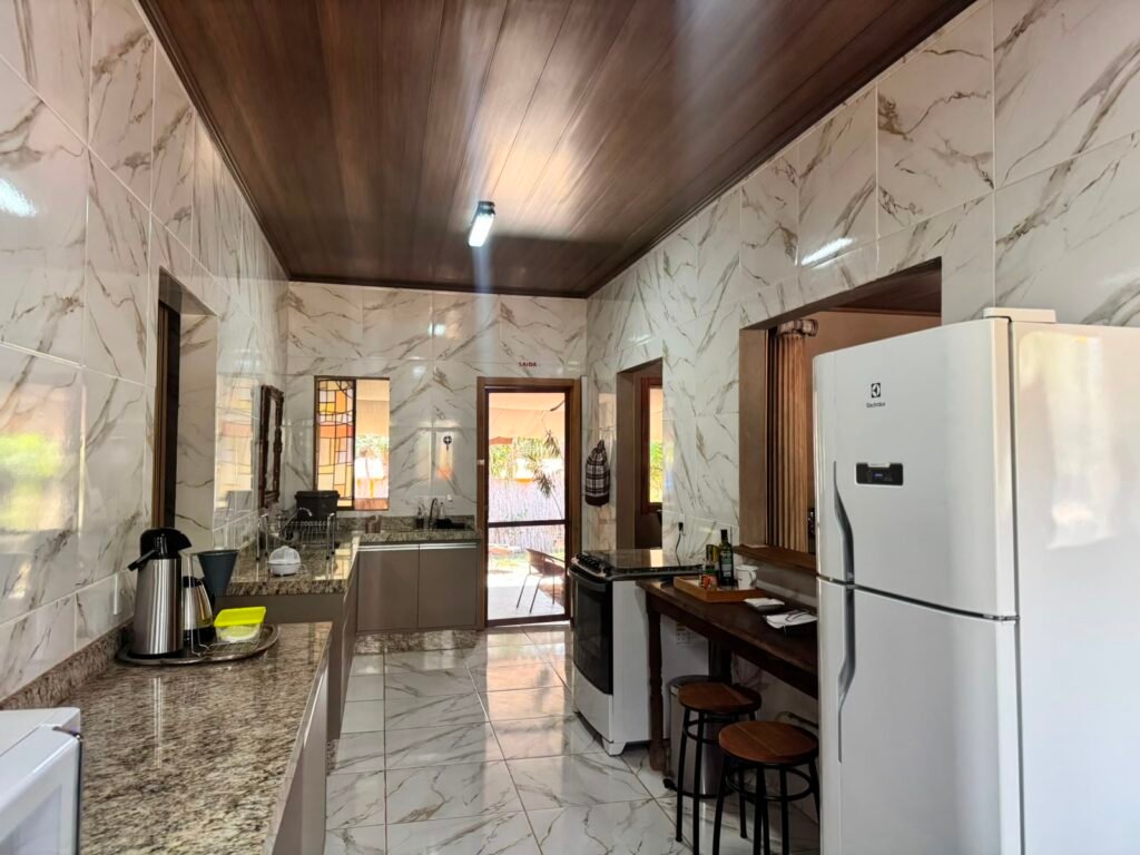 🌿 VENDE-SE | EXCLUSIVIDADE NO CENTRO DE ALTO PARAÍSO DE GOIÁS