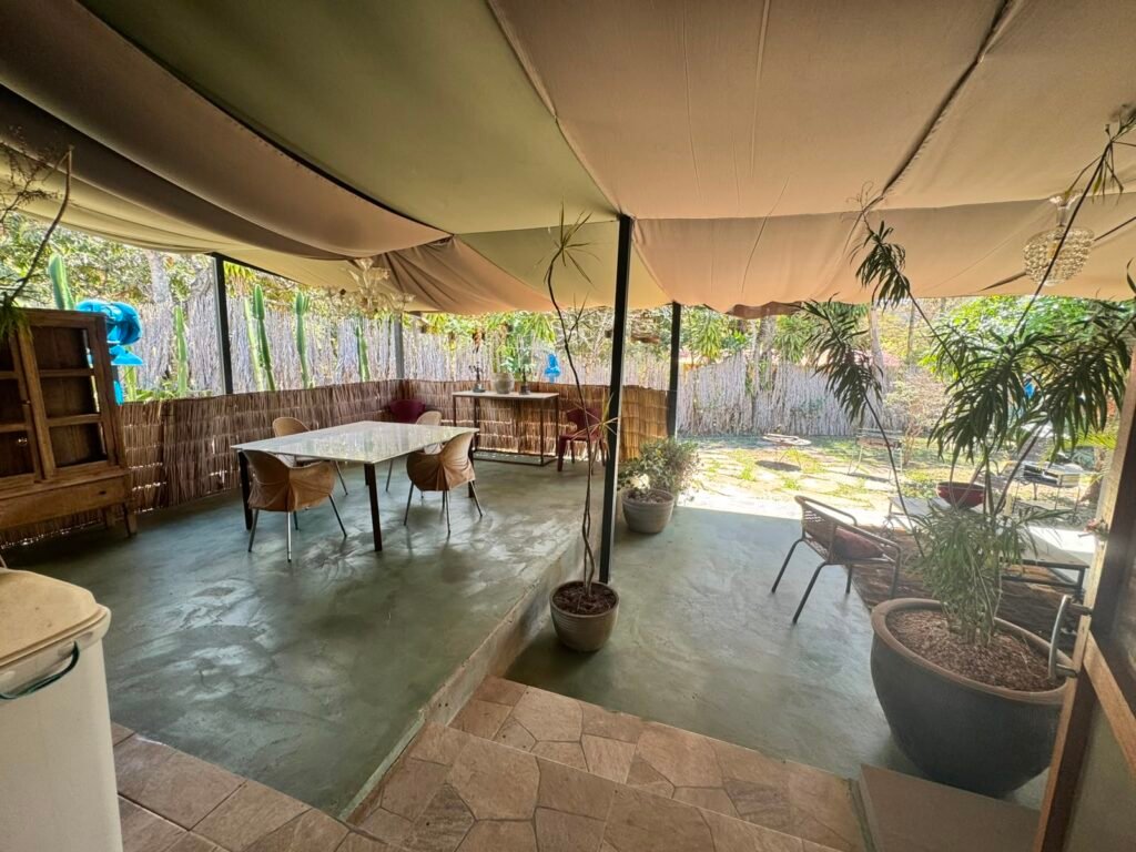 🌿 VENDE-SE | EXCLUSIVIDADE NO CENTRO DE ALTO PARAÍSO DE GOIÁS