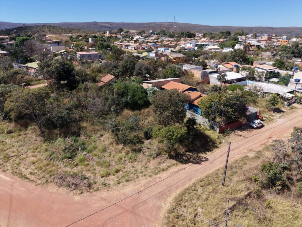 VENDE-SE LOTE 450m2 – NOVO HORIZONTE | ALTO PARAÍSO DE GOIÁS