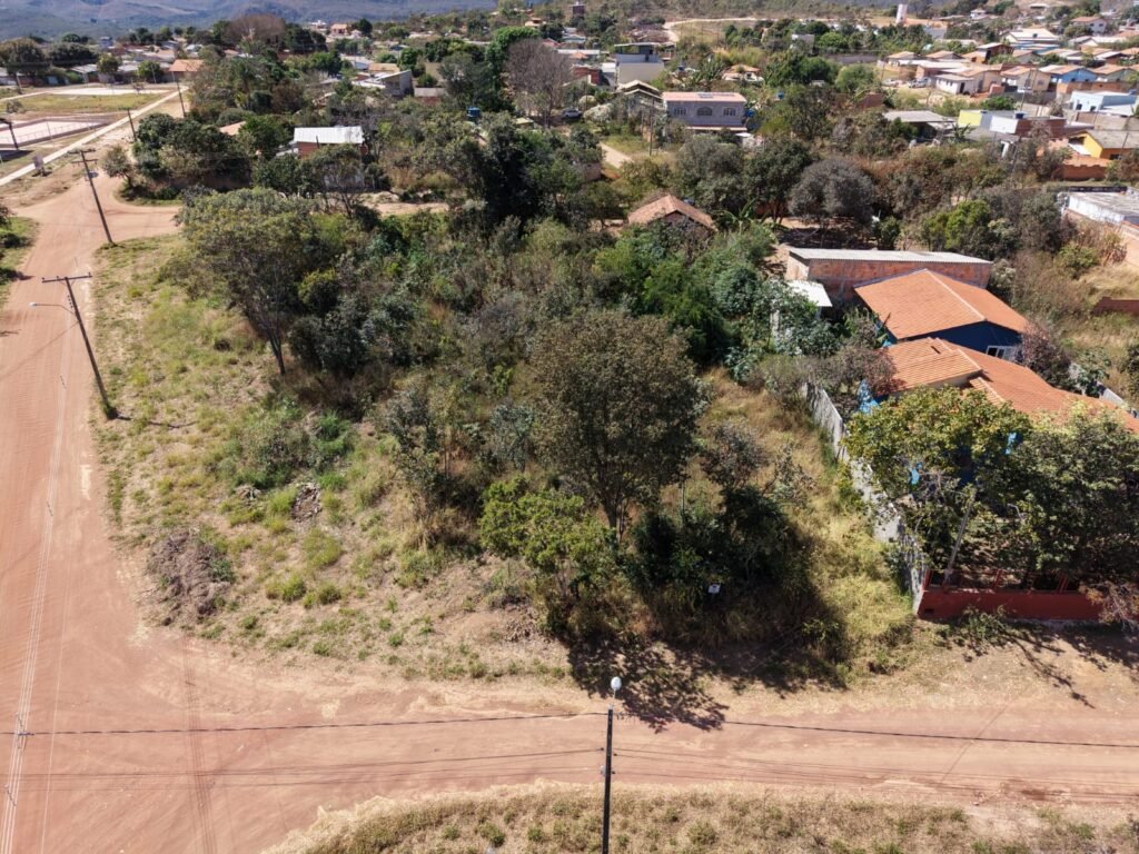 VENDE-SE LOTE 450m2 – NOVO HORIZONTE | ALTO PARAÍSO DE GOIÁS