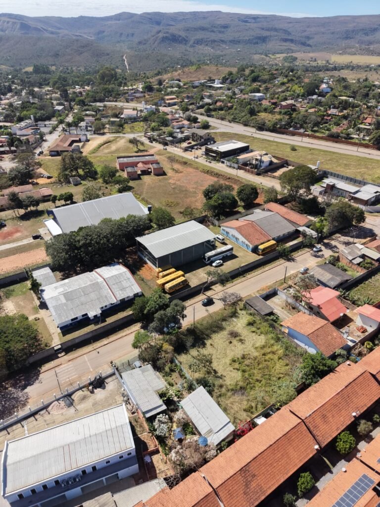 VENDE-SE LOTE 900m2 – Região Central em Alto Paraíso de Goiás