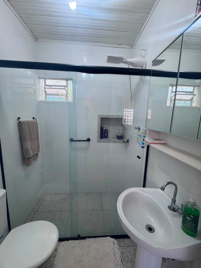 🏡 CASA MOBILIADA PARA LOCAÇÃO – BAIRRO NOVO HORIZONTE | ALTO PARAÍSO DE GOIÁS