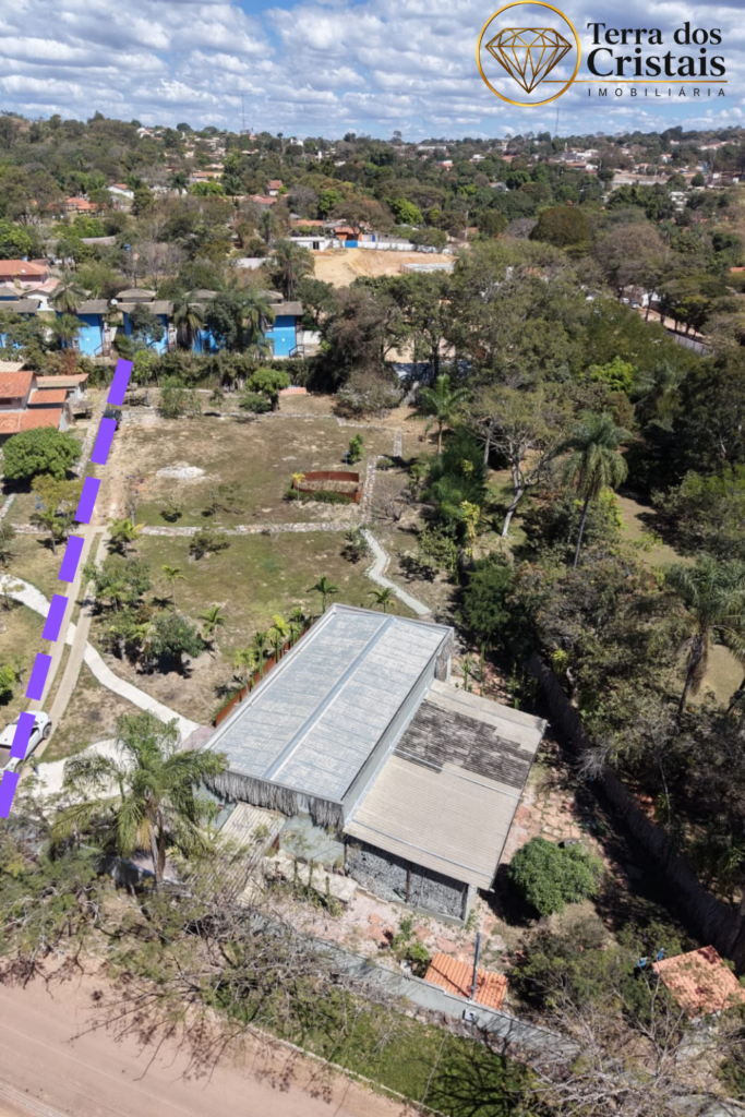 🌿 VENDE-SE | EXCLUSIVIDADE NO CENTRO DE ALTO PARAÍSO DE GOIÁS