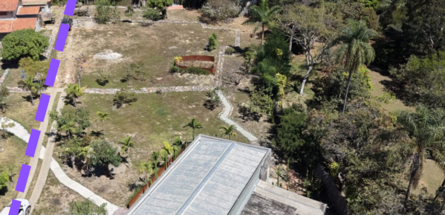 🌿 VENDE-SE | EXCLUSIVIDADE NO CENTRO DE ALTO PARAÍSO DE GOIÁS