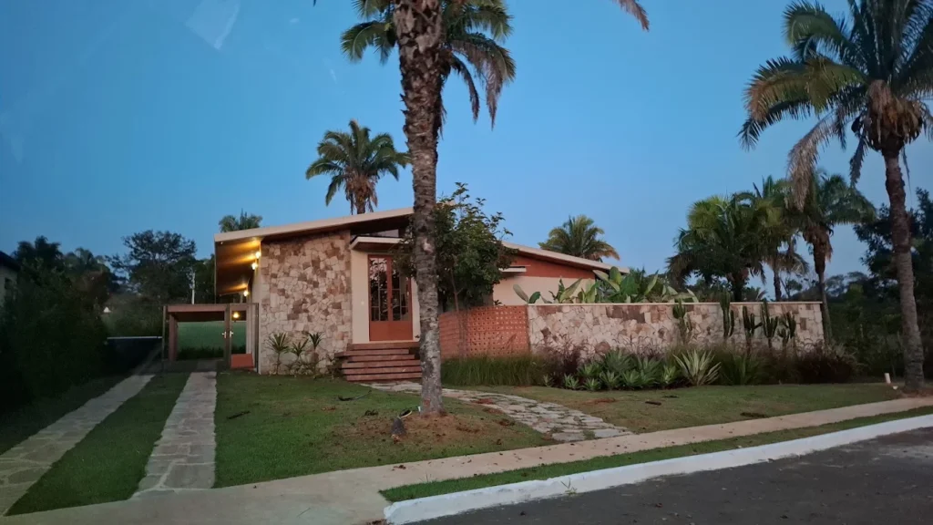 Linda Casa Naia – Condomínio Fechado – Alto Paraíso de Goiás