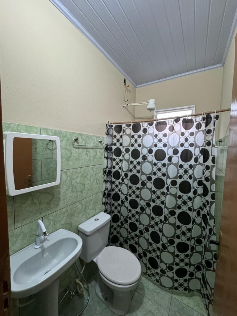 🏡 CASA PARA ALUGUEL – CENTRO – ALTO PARAISO DE GOIAS