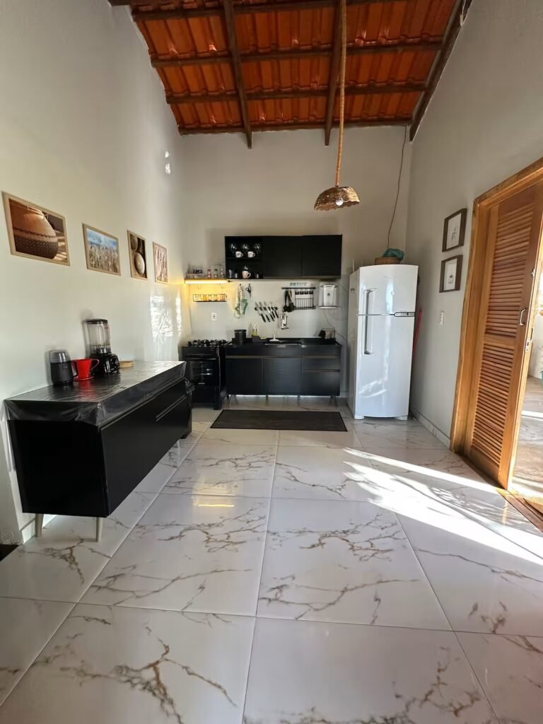 🏡 Chalé pronto e completo à venda!  📍 Região de São Jorge / Alto Paraíso – Chapada dos Veadeiros