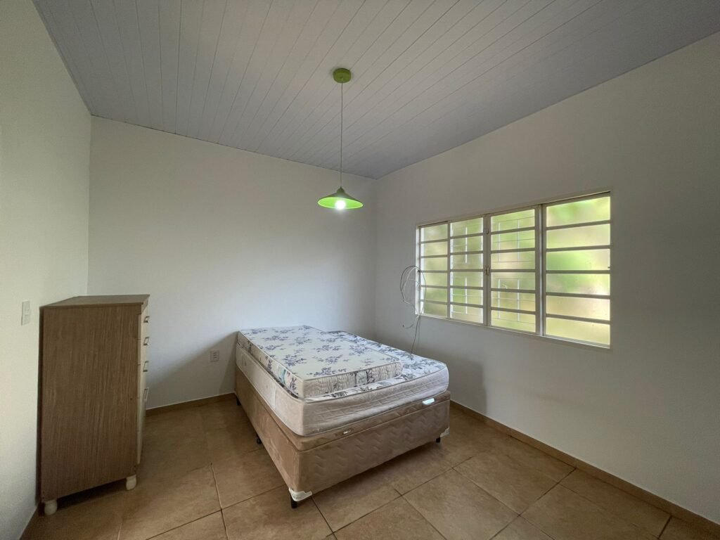 Aluga-se Casa Semi Mobiliada – Bairro Monte Sinai | Alto Paraíso de Goiás