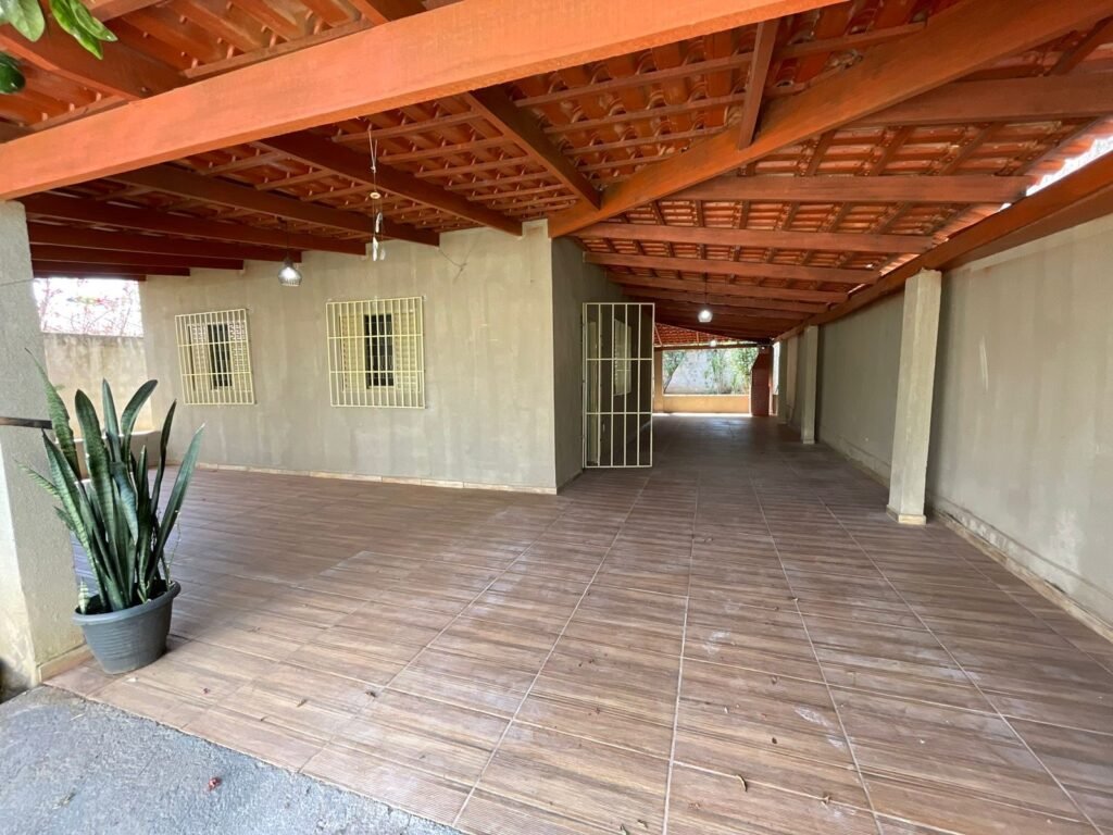 🏡 CASA DISPONÍVEL PARA LOCAÇÃO – NOVO HORIZONTE