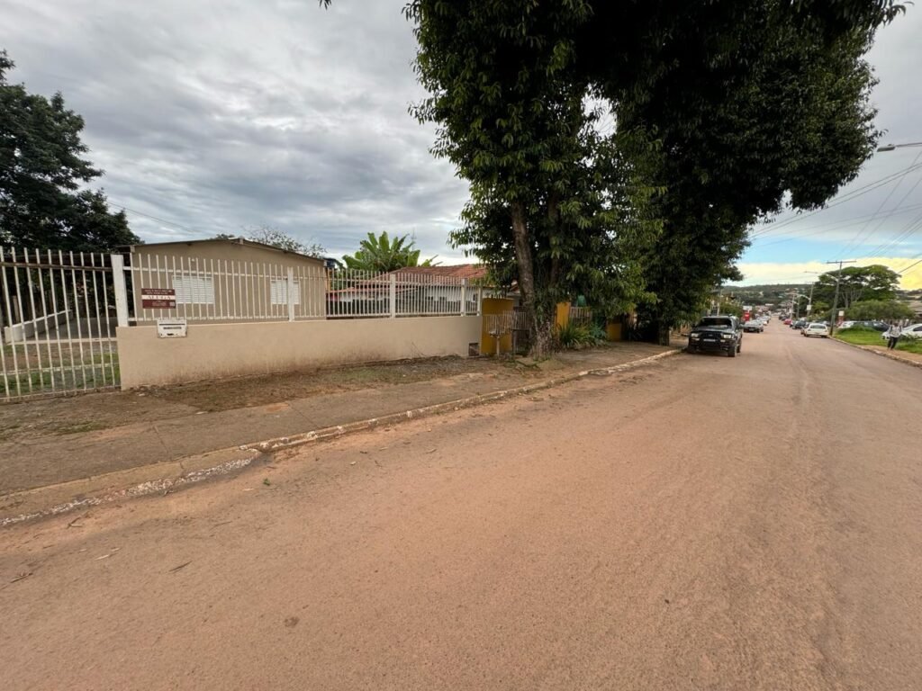 🏡 CASA PARA ALUGUEL – CENTRO – ALTO PARAISO DE GOIAS