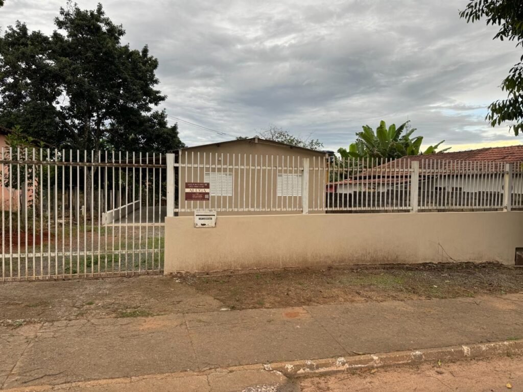 🏡 CASA PARA ALUGUEL – CENTRO – ALTO PARAISO DE GOIAS