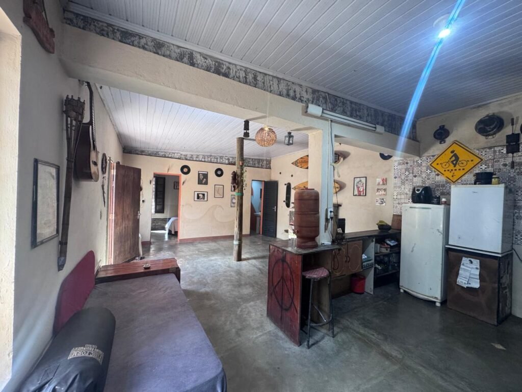 Vende-se Casa no setor Vila Bandeira em Alto Paraíso de Goiás