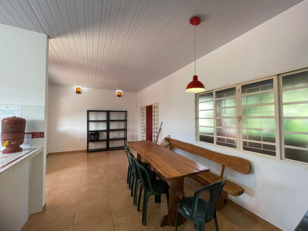 Aluga-se Casa Semi Mobiliada – Bairro Monte Sinai | Alto Paraíso de Goiás