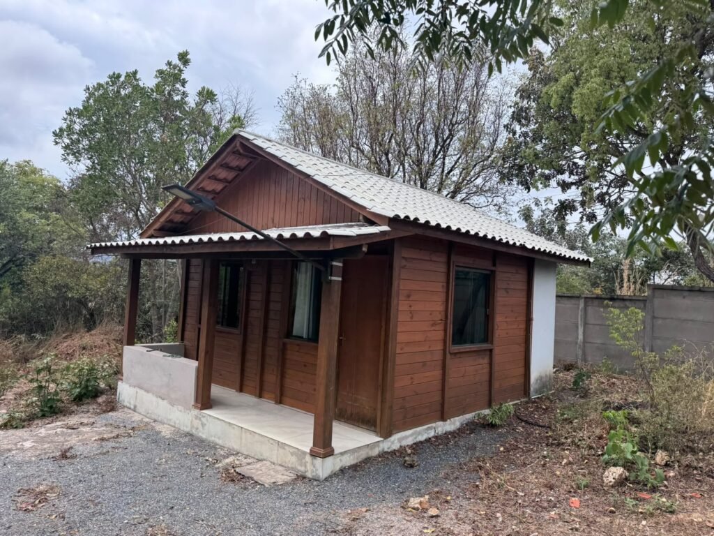Chalé – Lote 1.300m2 – Eldorado 2 – Alto Paraíso de Goiás