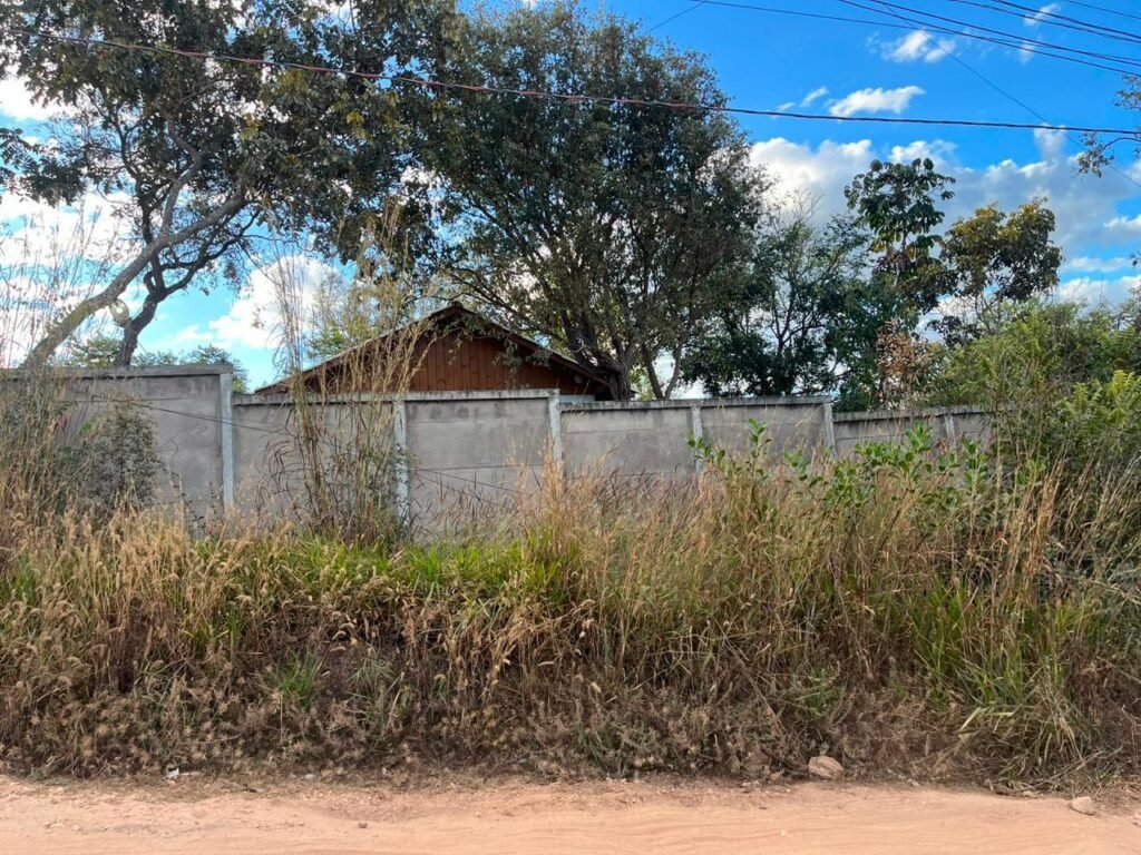 Chalé – Lote 1.300m2 – Eldorado 2 – Alto Paraíso de Goiás