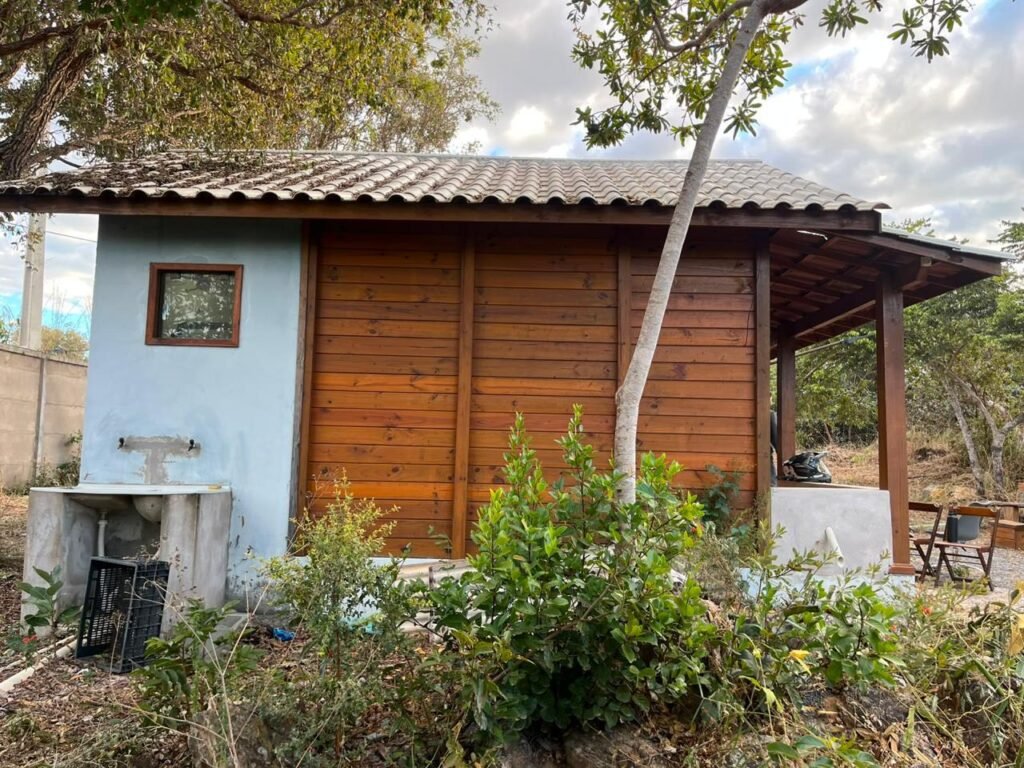 Chalé – Lote 1.300m2 – Eldorado 2 – Alto Paraíso de Goiás